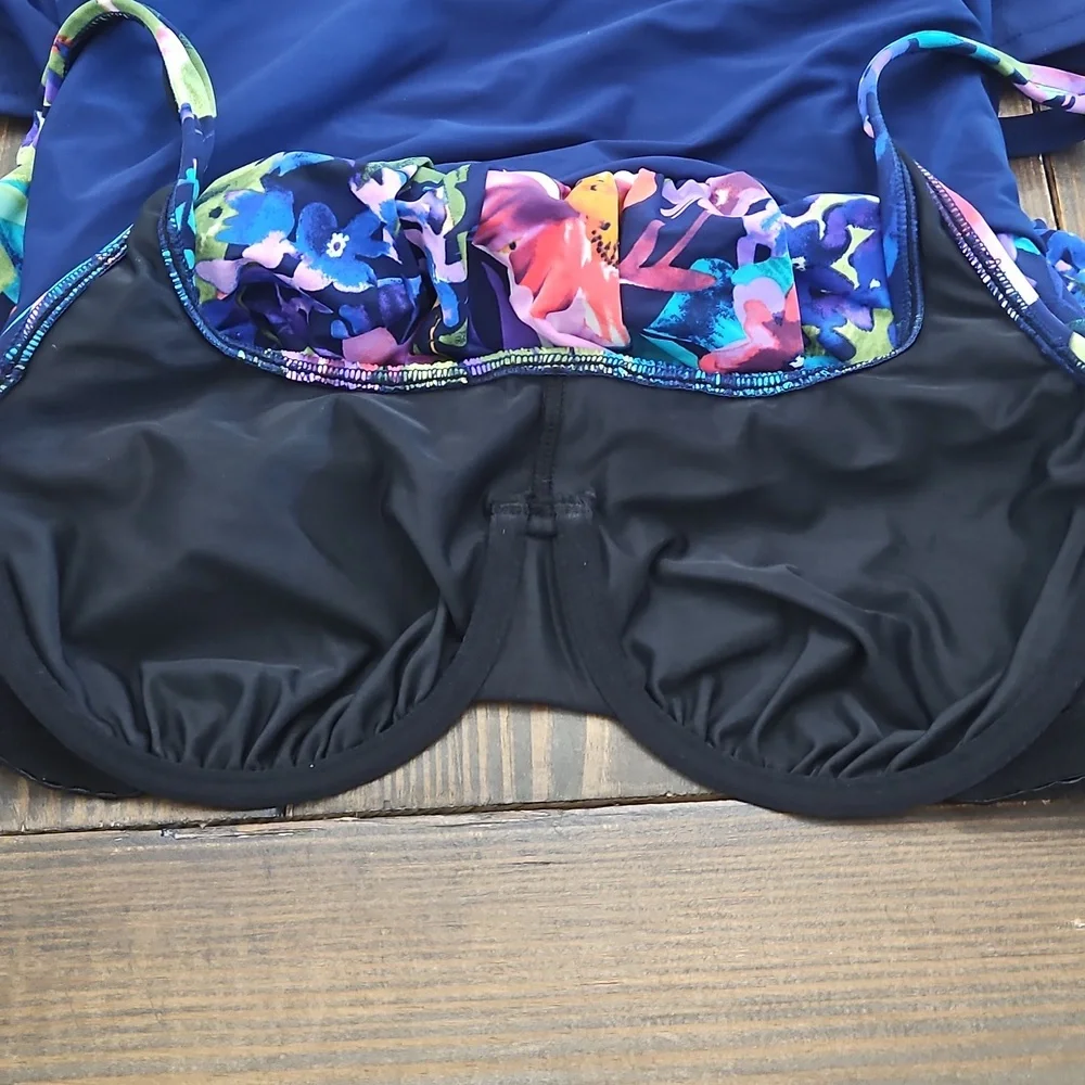 Lands' End Tankini Underwire Swim Top Size 8